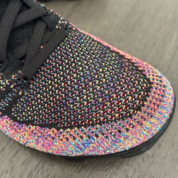 Nike Air VaporMax Flyknit 2 Black Multi Color - Picture 5 of 9